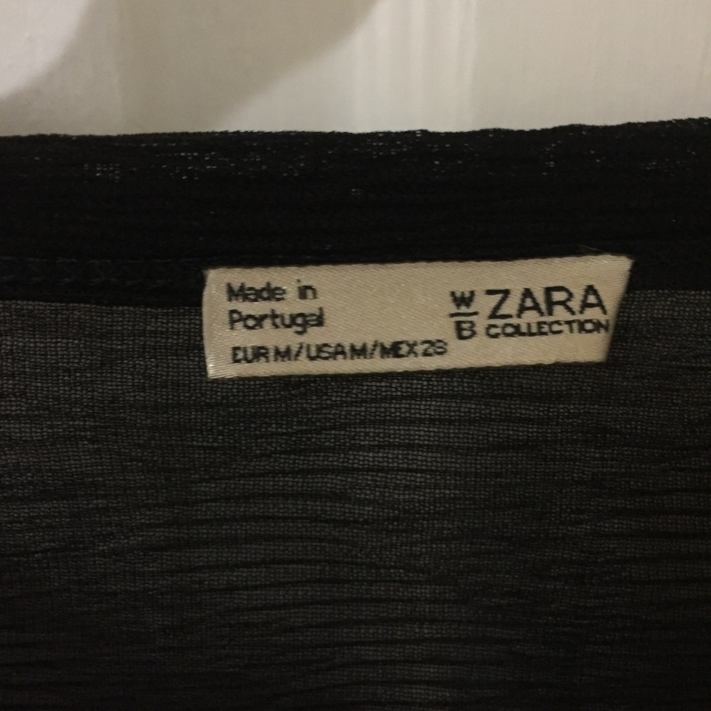 ZARA TOP WITH DETAILS - Picture 3 of 3